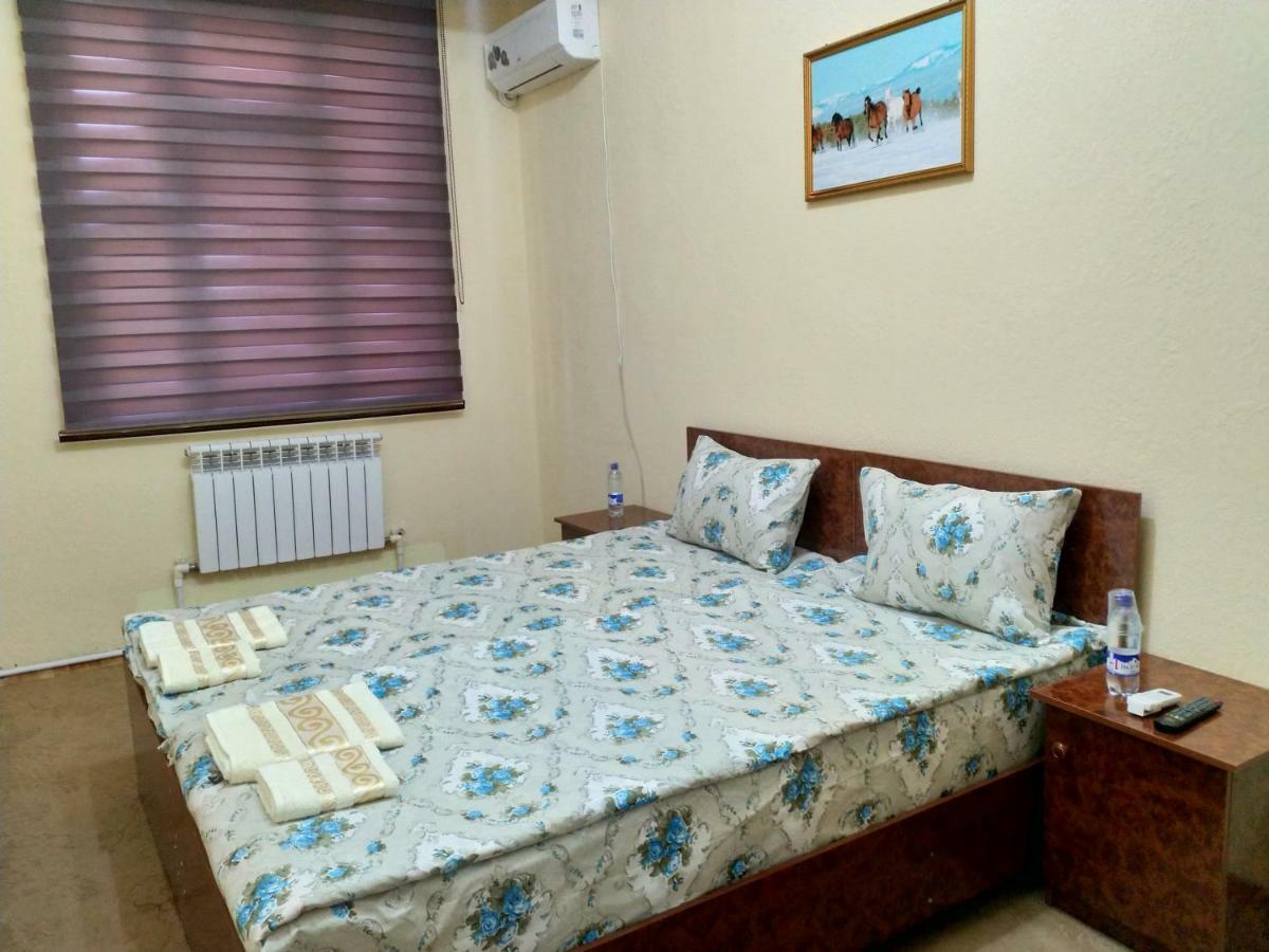 Hostel Mukarram Bukhara Esterno foto