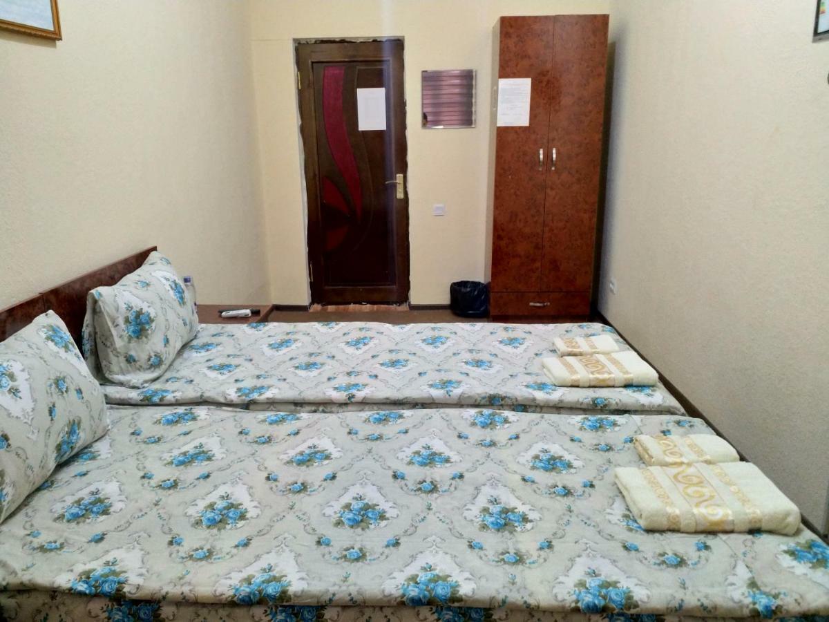 Hostel Mukarram Bukhara Esterno foto