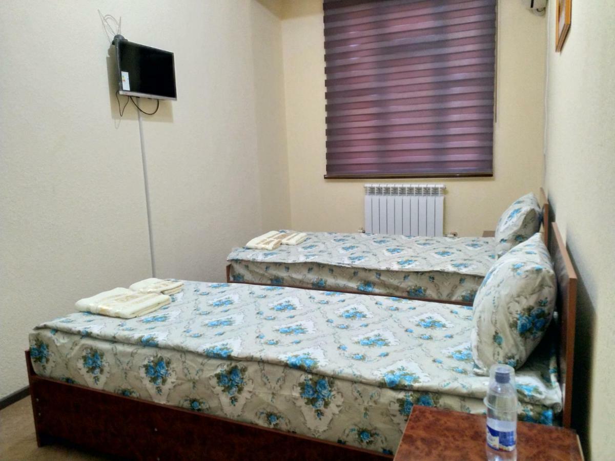 Hostel Mukarram Bukhara Esterno foto