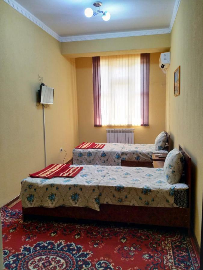Hostel Mukarram Bukhara Esterno foto