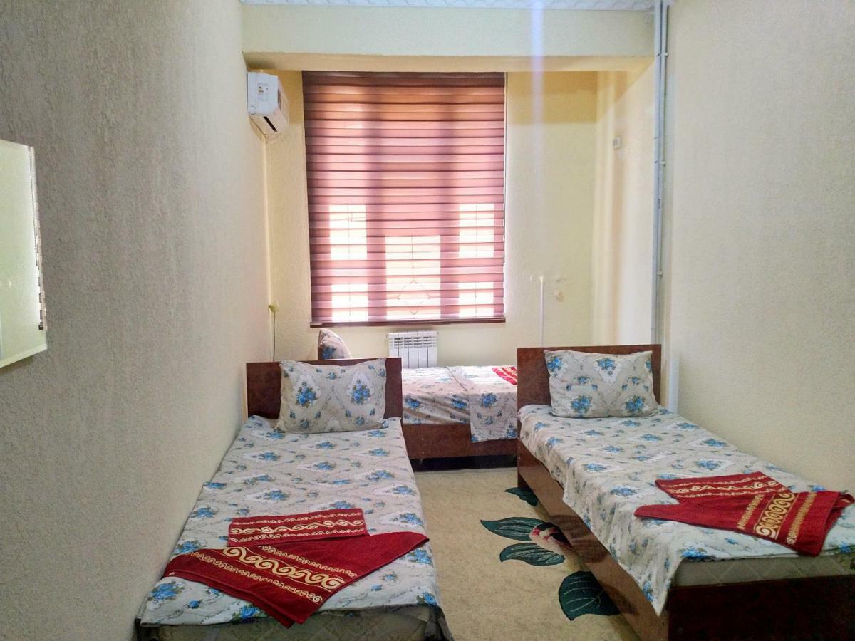 Hostel Mukarram Bukhara Esterno foto